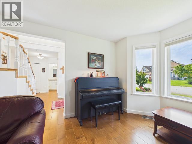 3400 ONTARIO AVE, Powell River