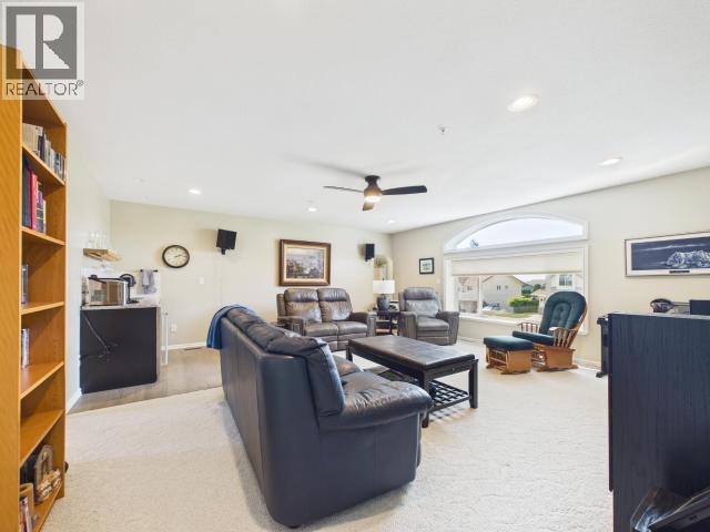 3400 ONTARIO AVE, Powell River
