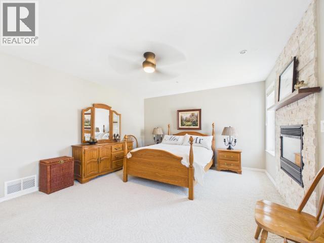 3400 ONTARIO AVE, Powell River