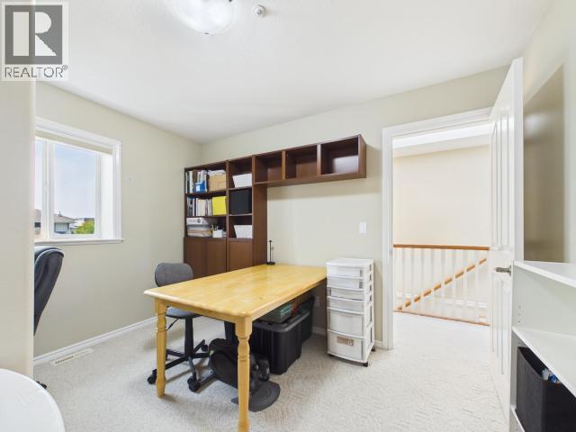 3400 ONTARIO AVE, Powell River