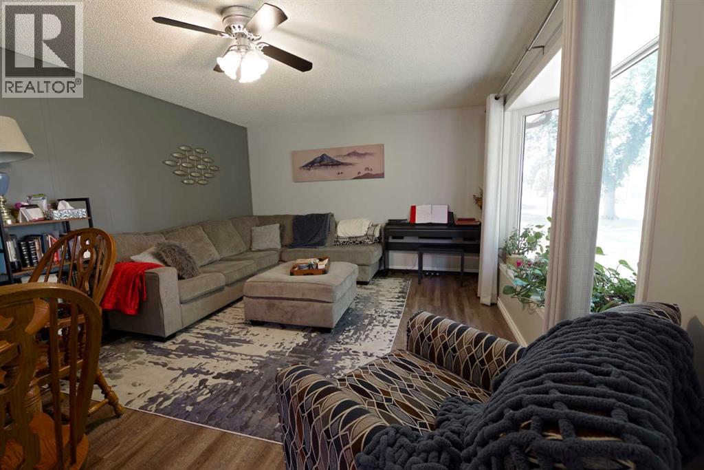 5408 45 Avenue - Image 6