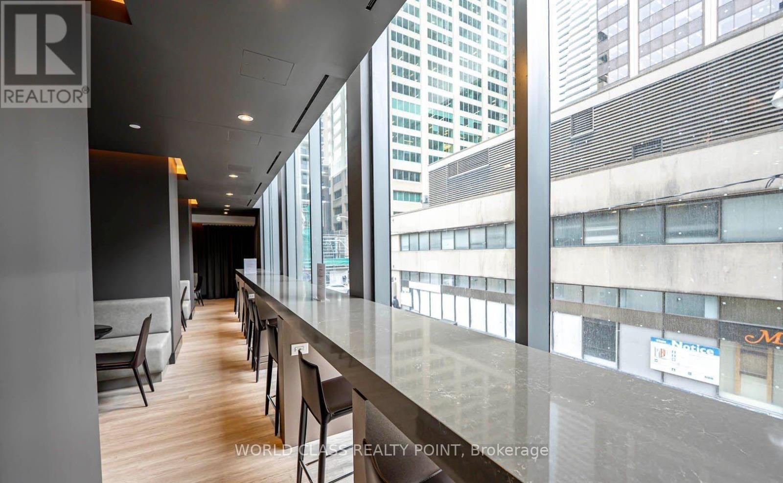 #2404 8 CUMBERLAND STREET - Image 14