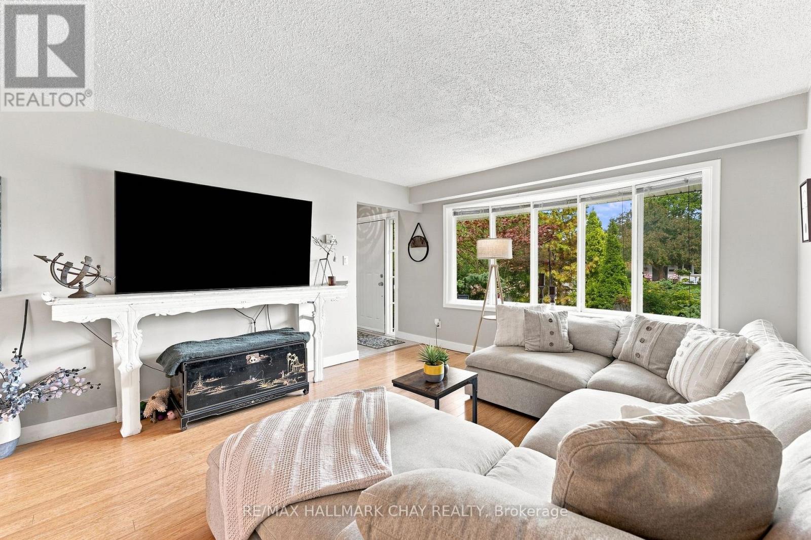 30 HARDING AVENUE - Image 5