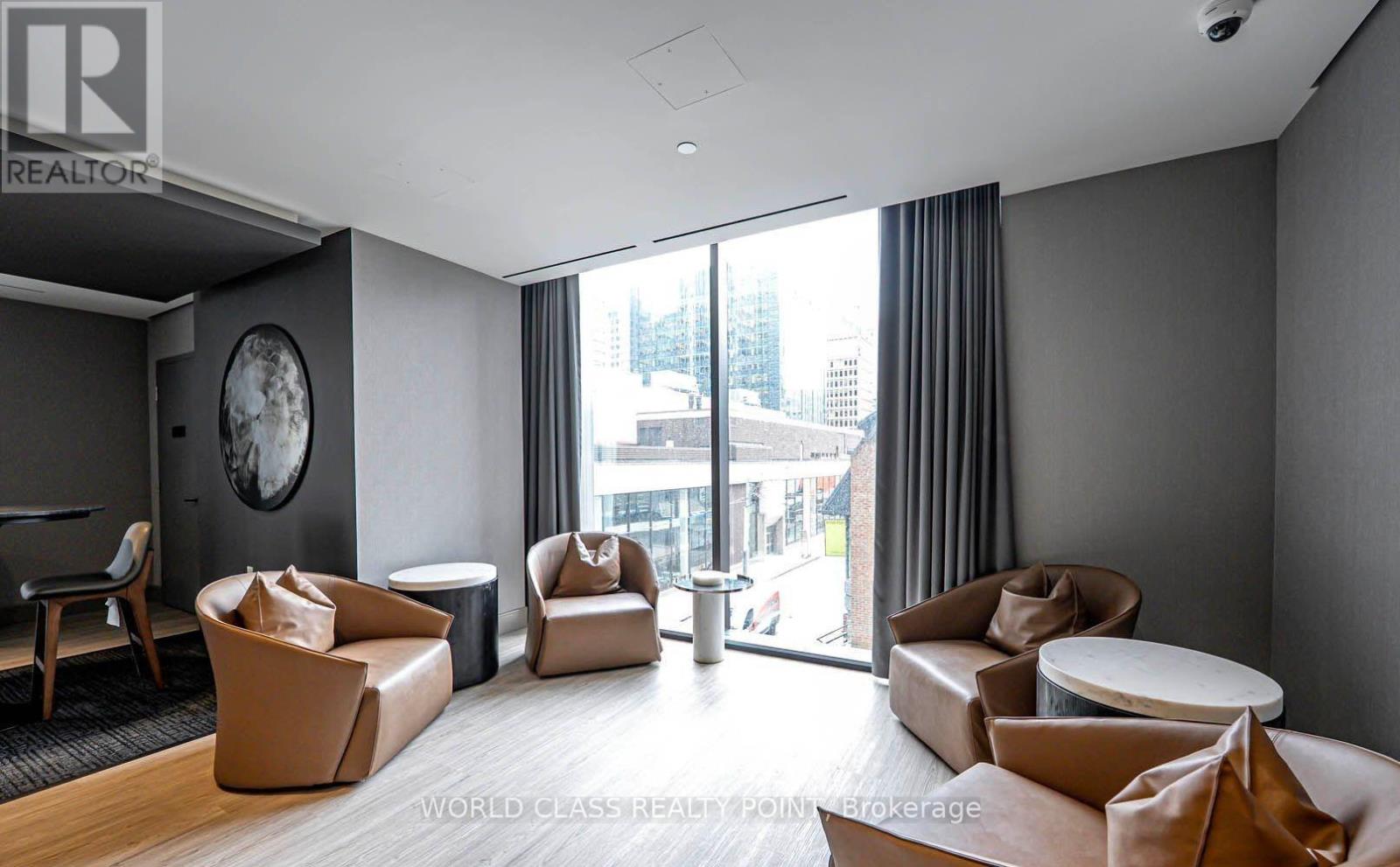 #2404 8 CUMBERLAND STREET - Image 22