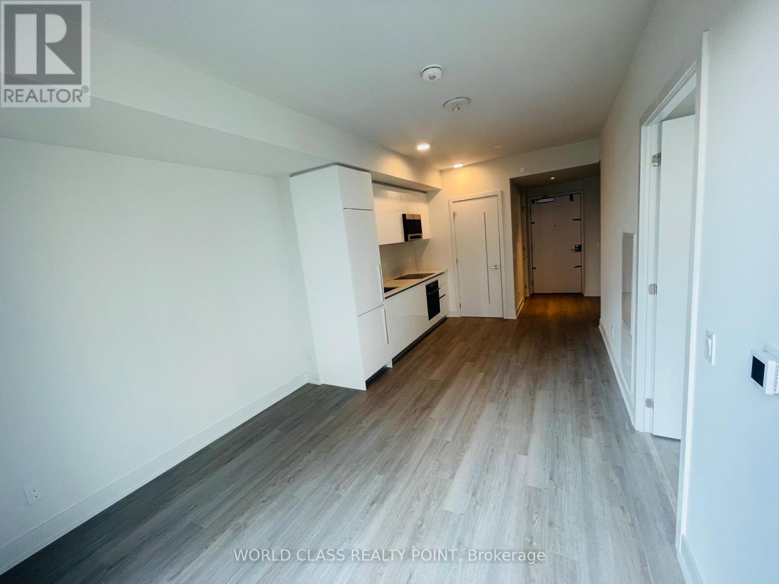 #2404 8 CUMBERLAND STREET - 3