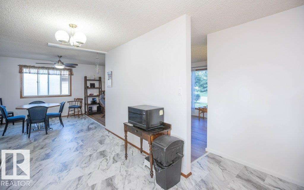 10729 108A AV - Image 25