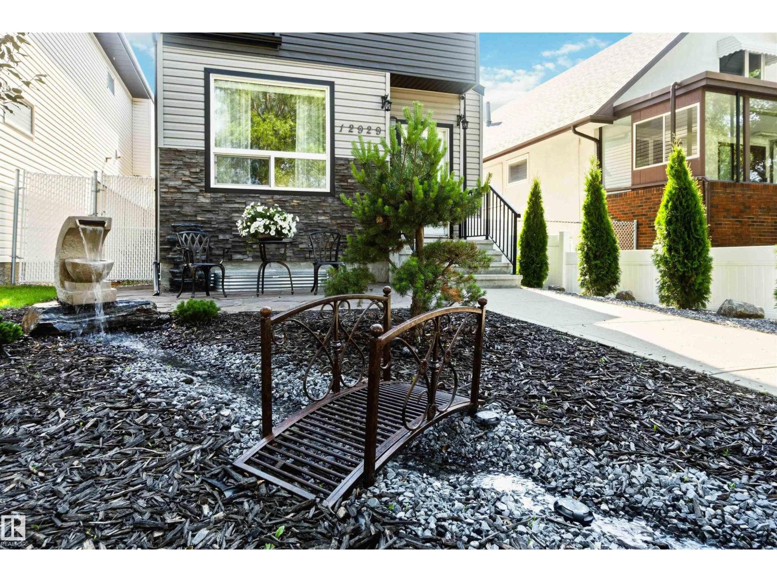12929 122 ST NW - 1