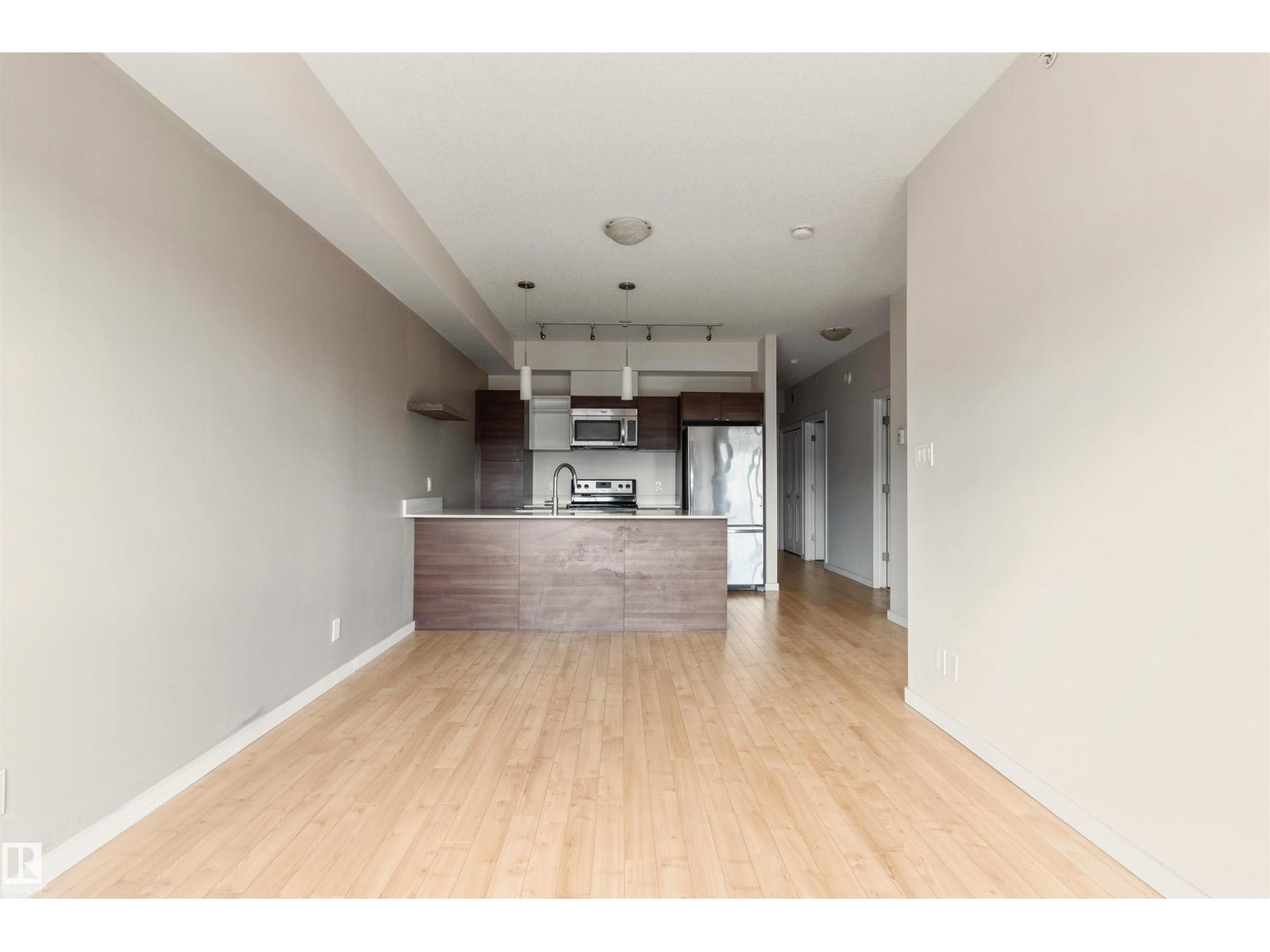 #401 9523 160 AV NW - Image 15