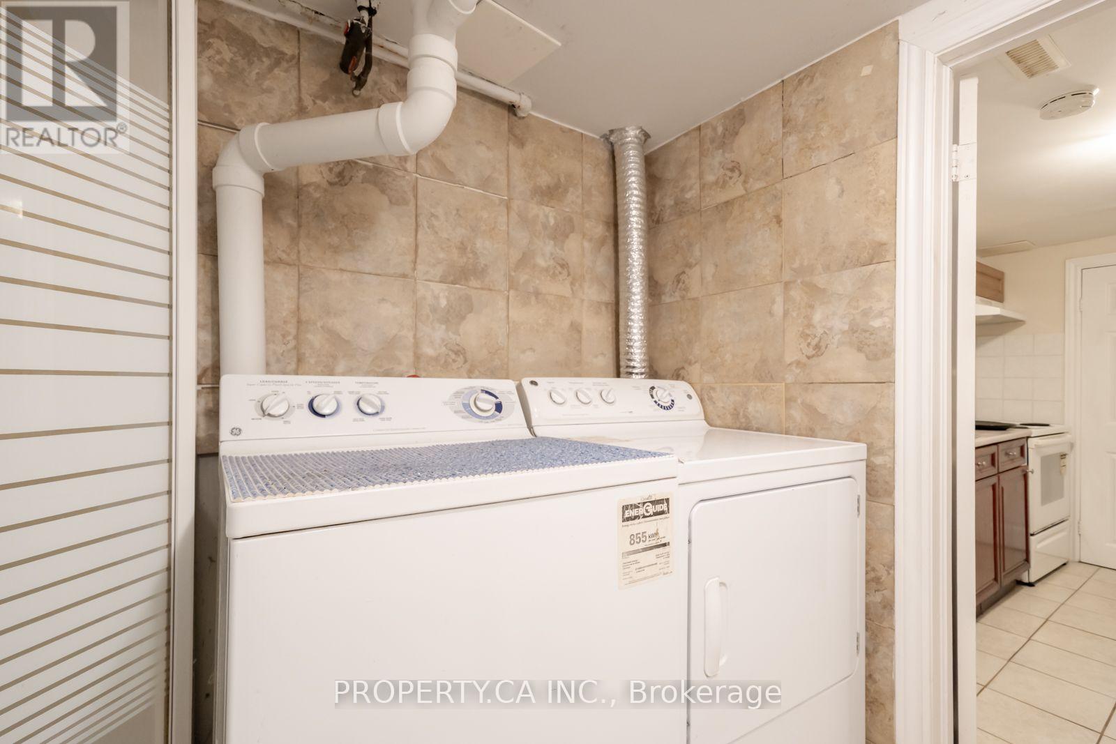 2563 BROMSGROVE ROAD W - Image 34