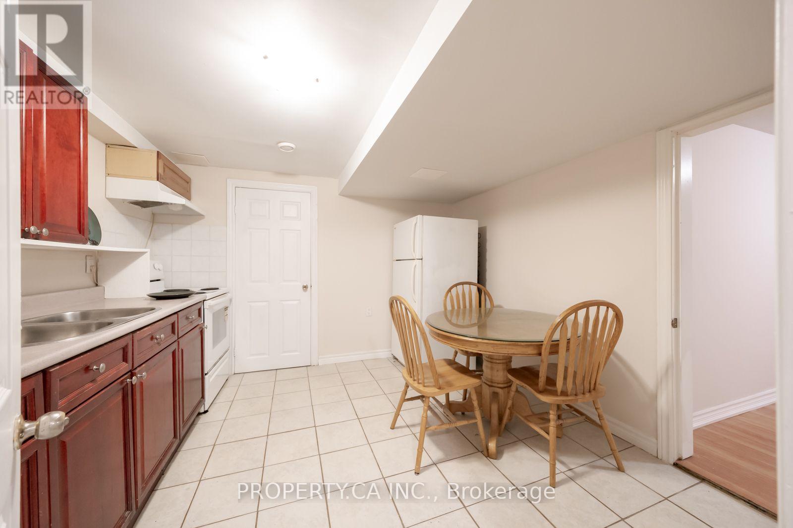 2563 BROMSGROVE ROAD W - Image 36