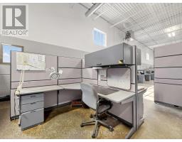 949 Kamato Road, Mississauga, ON L4W2R5 Photo 18