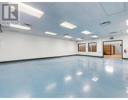 949 Kamato Road, Mississauga, ON L4W2R5 Photo 22