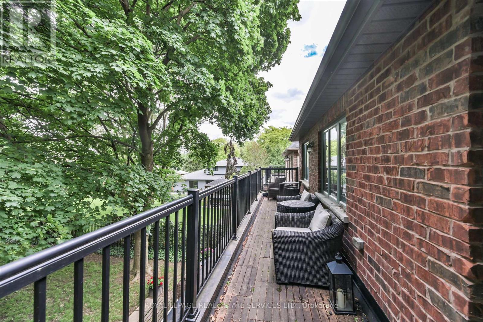 439 MARTIN GROVE ROAD - Image 33