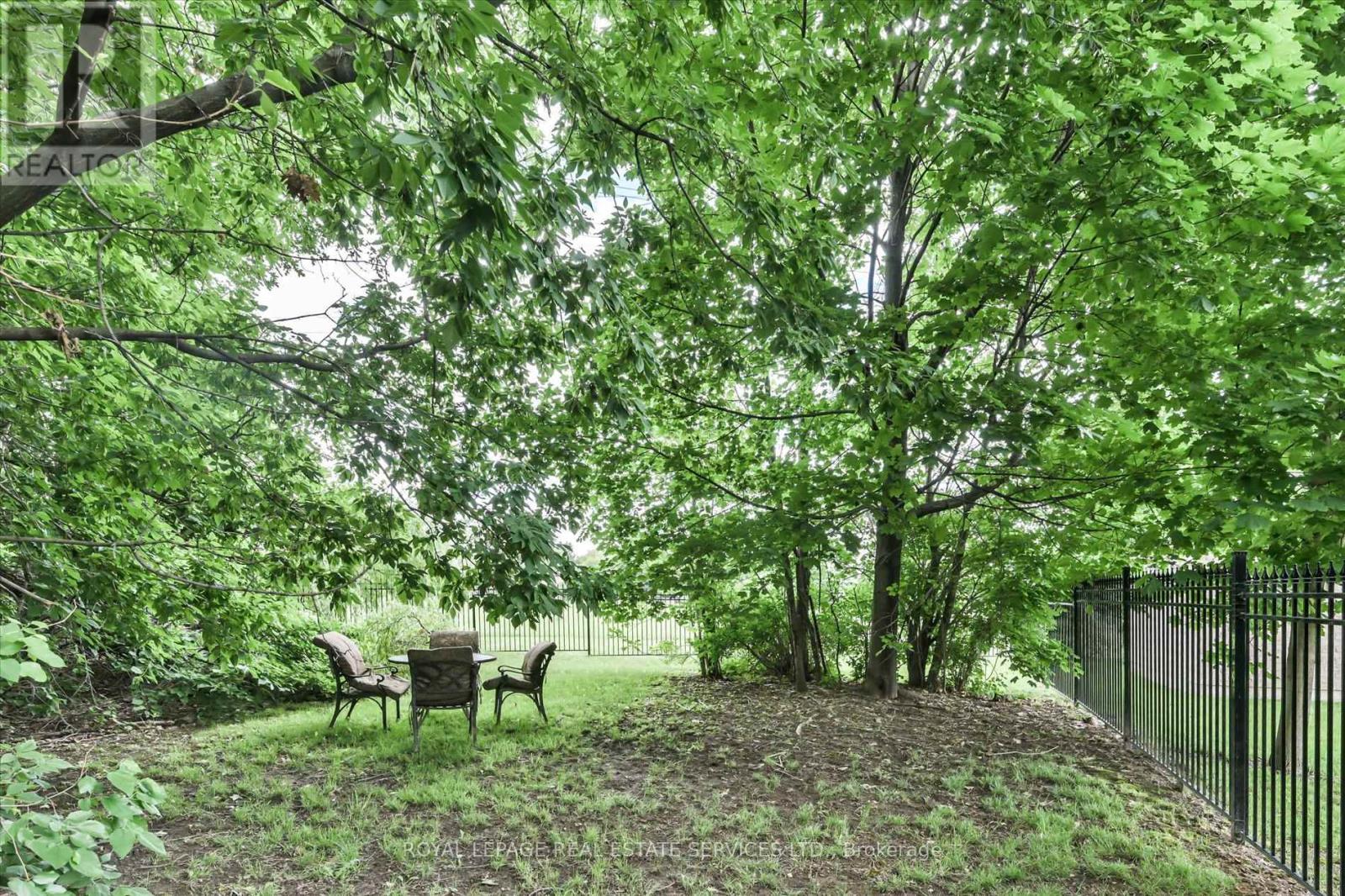 439 MARTIN GROVE ROAD - 50