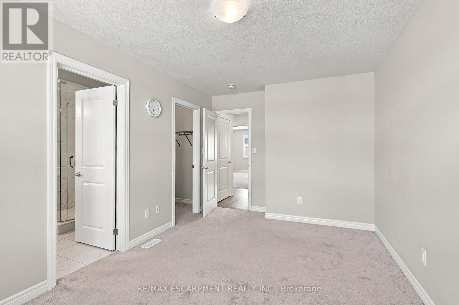 19 MIA DRIVE - 20