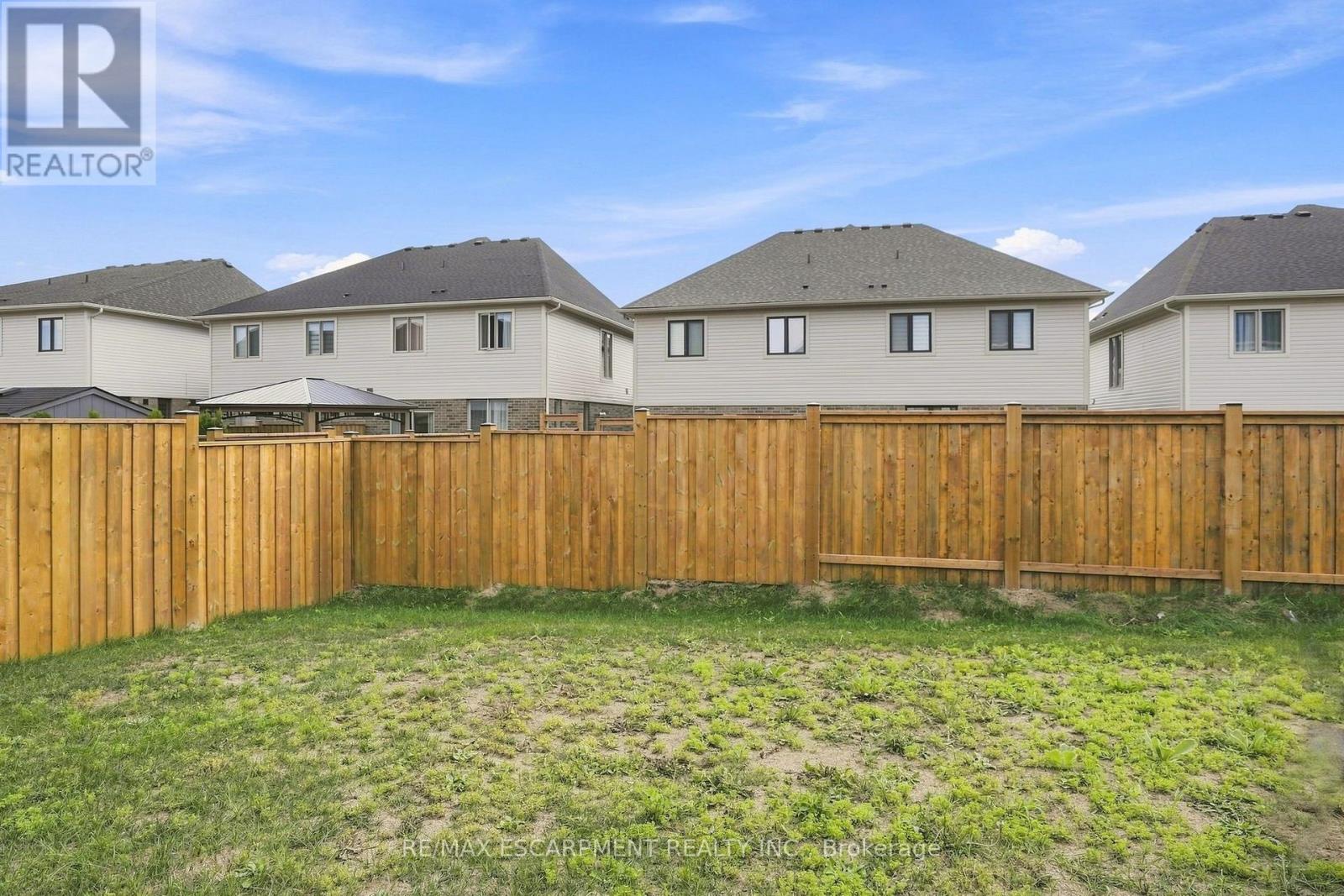 19 MIA DRIVE - Image 35