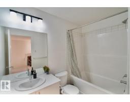 1676 27 St Nw, Edmonton, AB T6T2T8 Photo 22