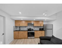 1676 27 St Nw, Edmonton, AB T6T2T8 Photo 28