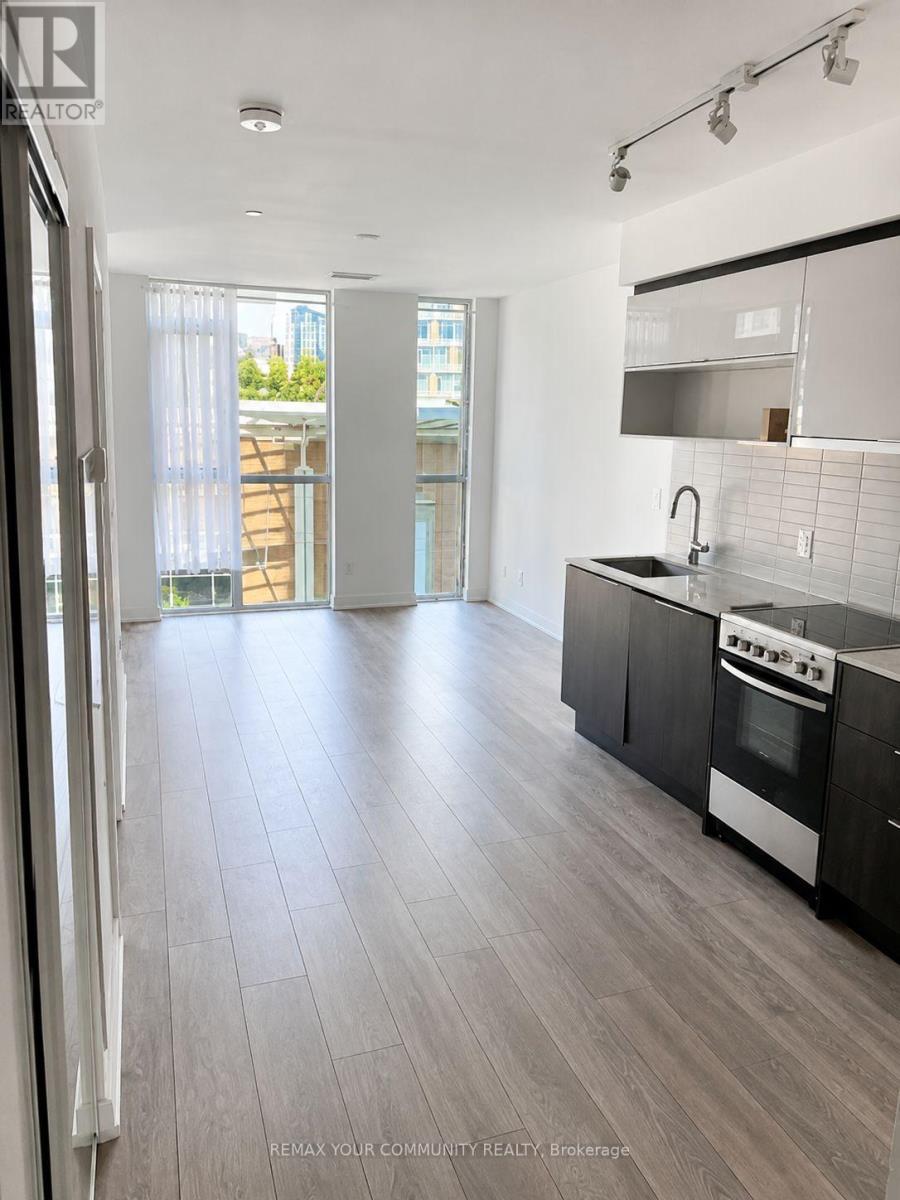#404 159 WELLESLEY STREET E - Image 3