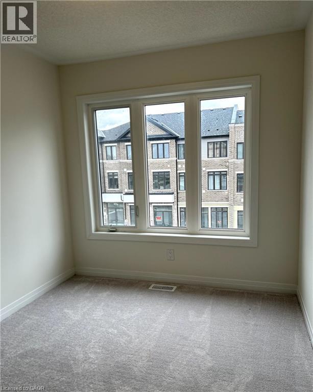 585 Colborne Street — photo 23