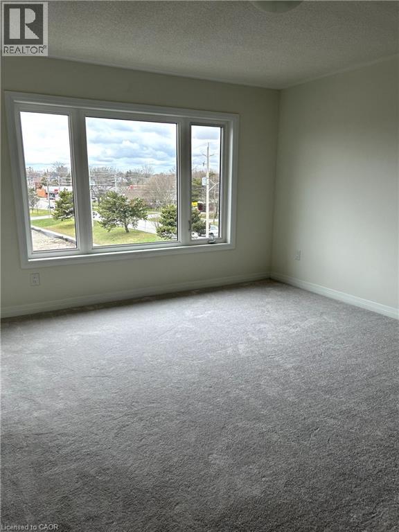 585 Colborne Street — photo 13