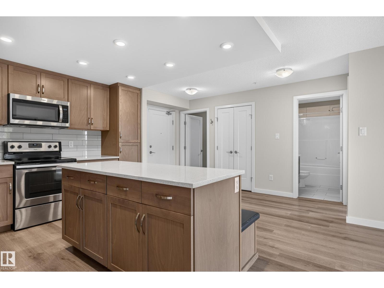 #131 5504 SCHONSEE DR NW - Image 10