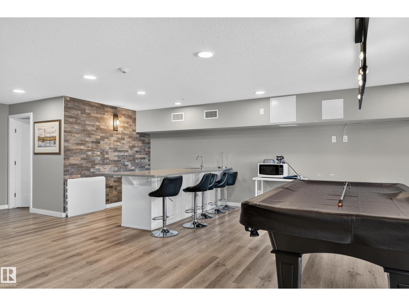 #131 5504 SCHONSEE DR NW - 40