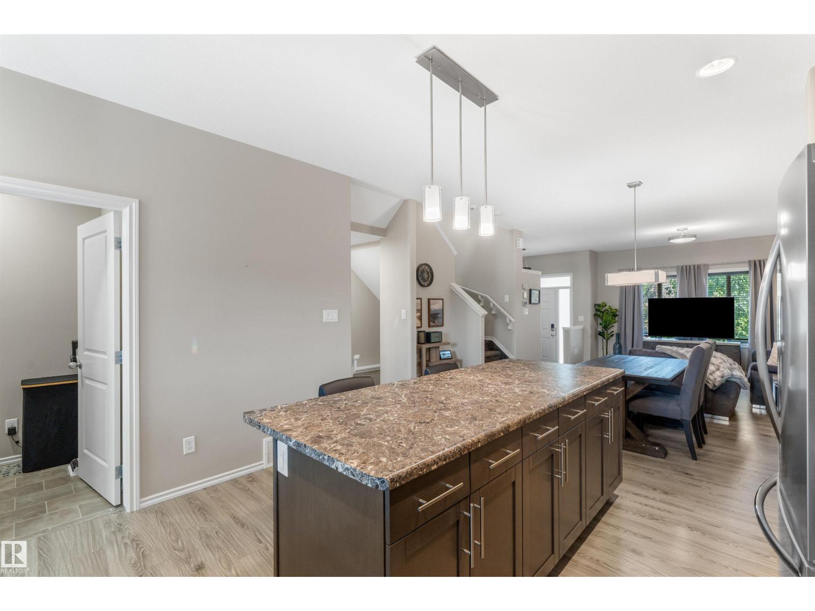 22107 88 AV NW - Image 18