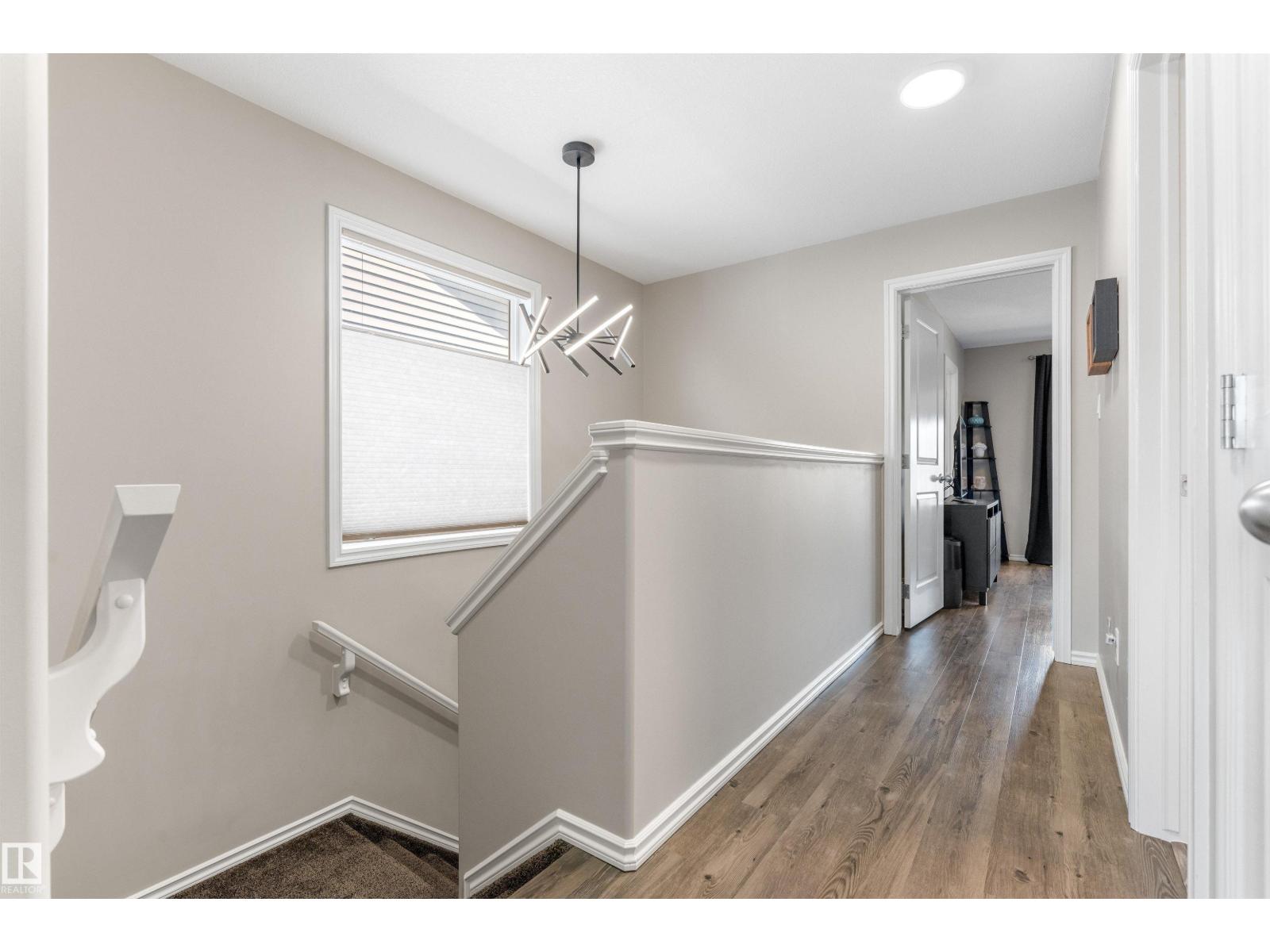 22107 88 AV NW - 32