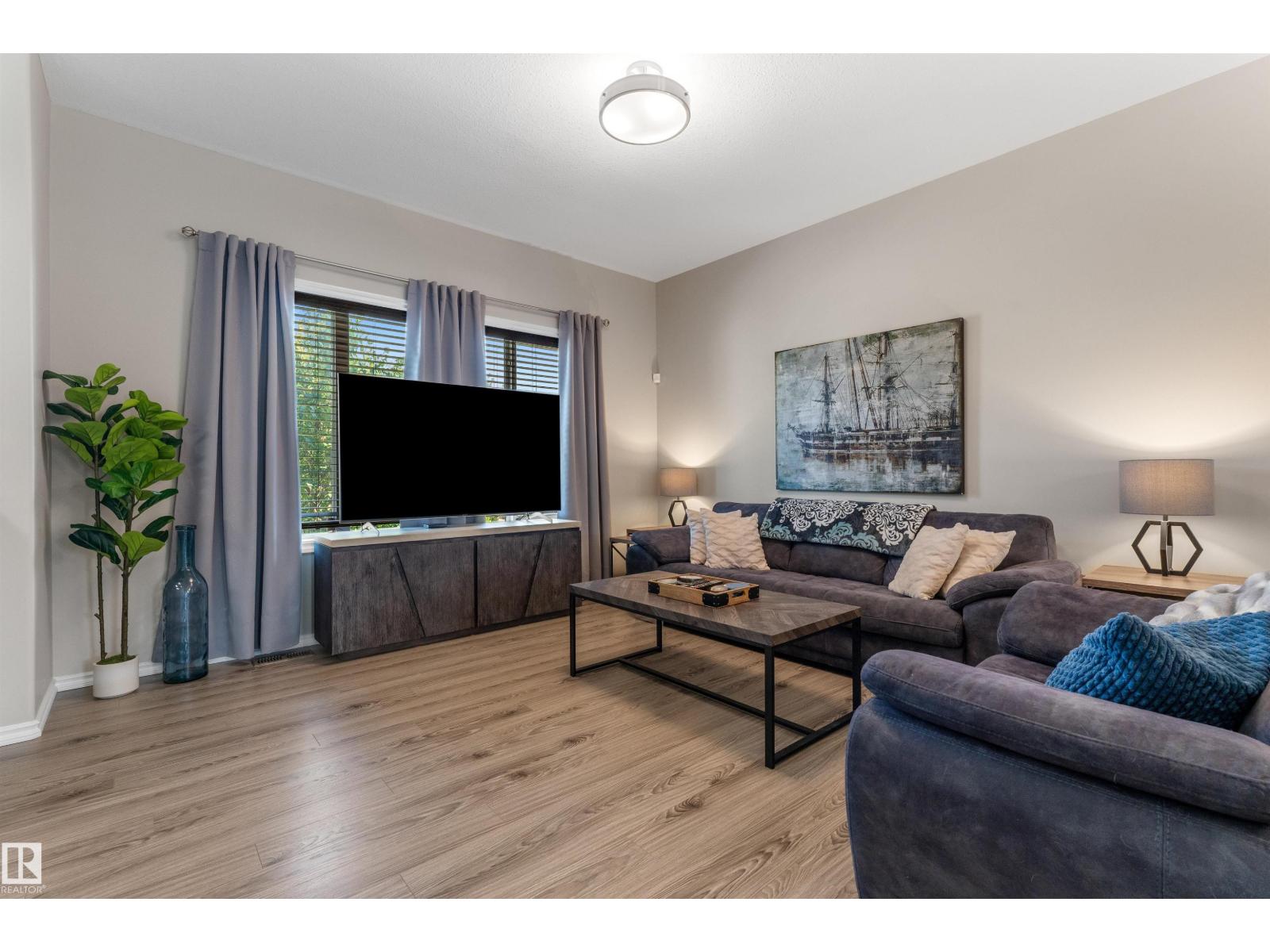 22107 88 AV NW - Image 9