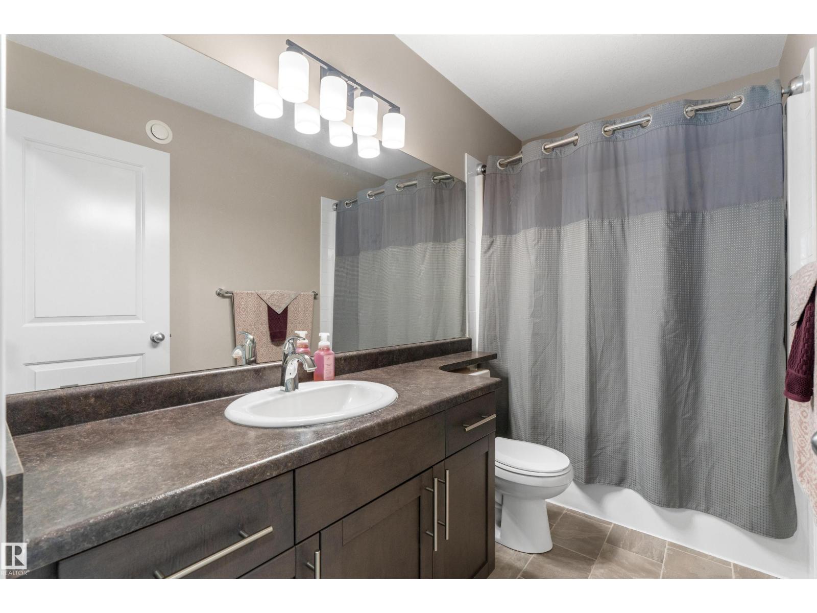22107 88 AV NW - Image 31