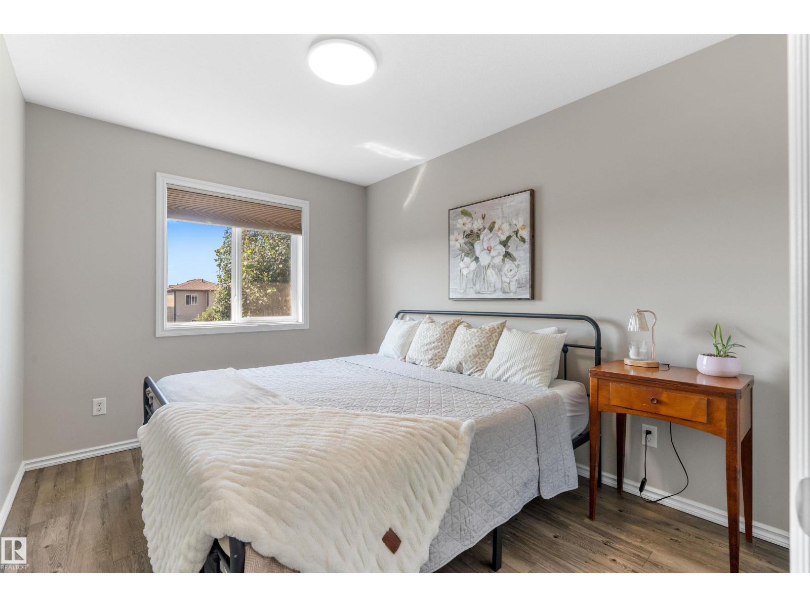 22107 88 AV NW - 29