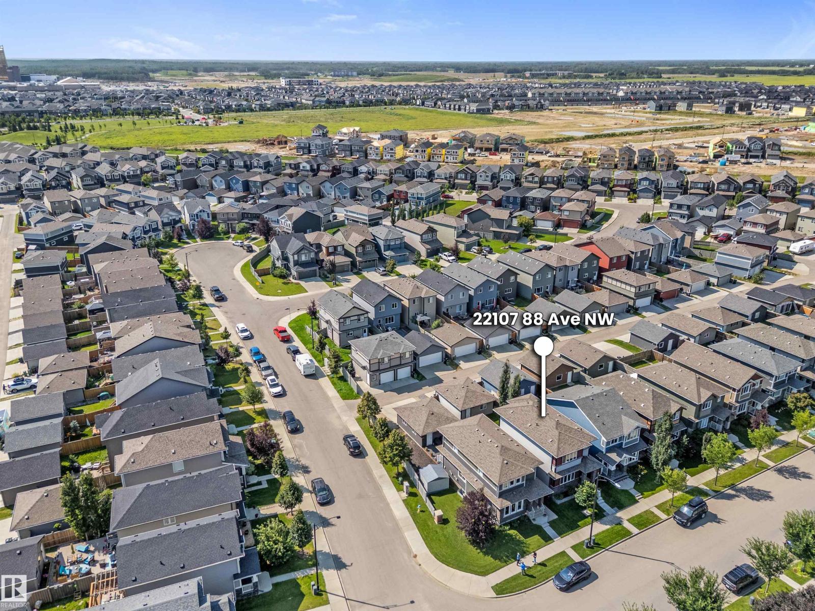 22107 88 AV NW - Image 46