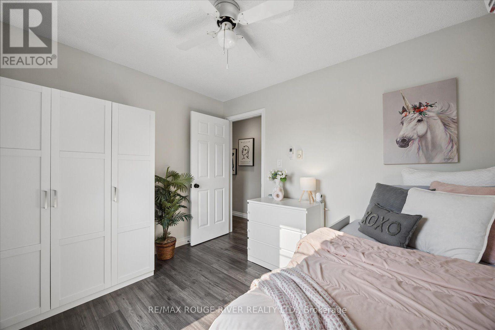 #F205 182 D'ARCY STREET - Image 18