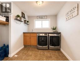 45513 Hwy 870, Rural Flagstaff County, AB T0B2V0 Photo 18
