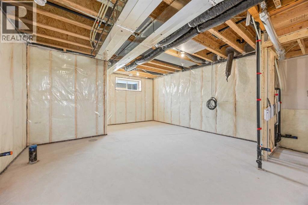 2112 152 Avenue NW - 43
