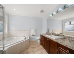 14444 82a Avenue, Surrey, BC V3S2L9 Photo 17