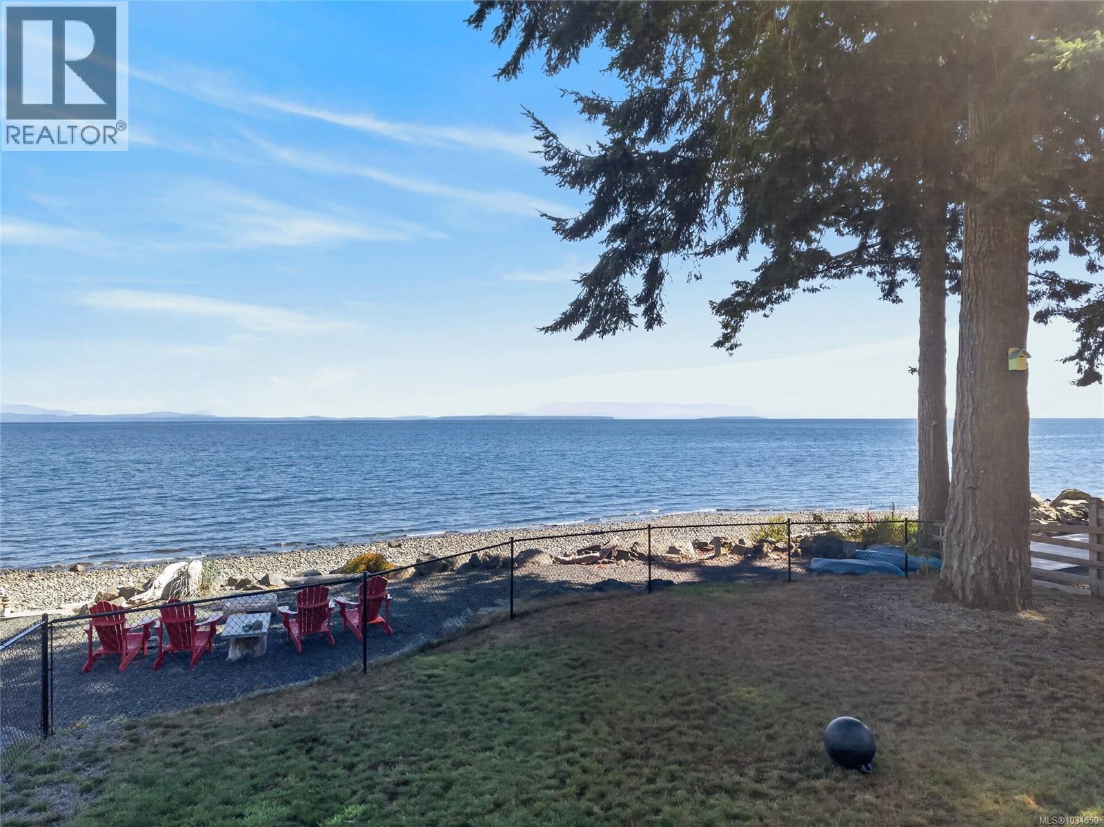 4123 Island Hwy S, Campbell River