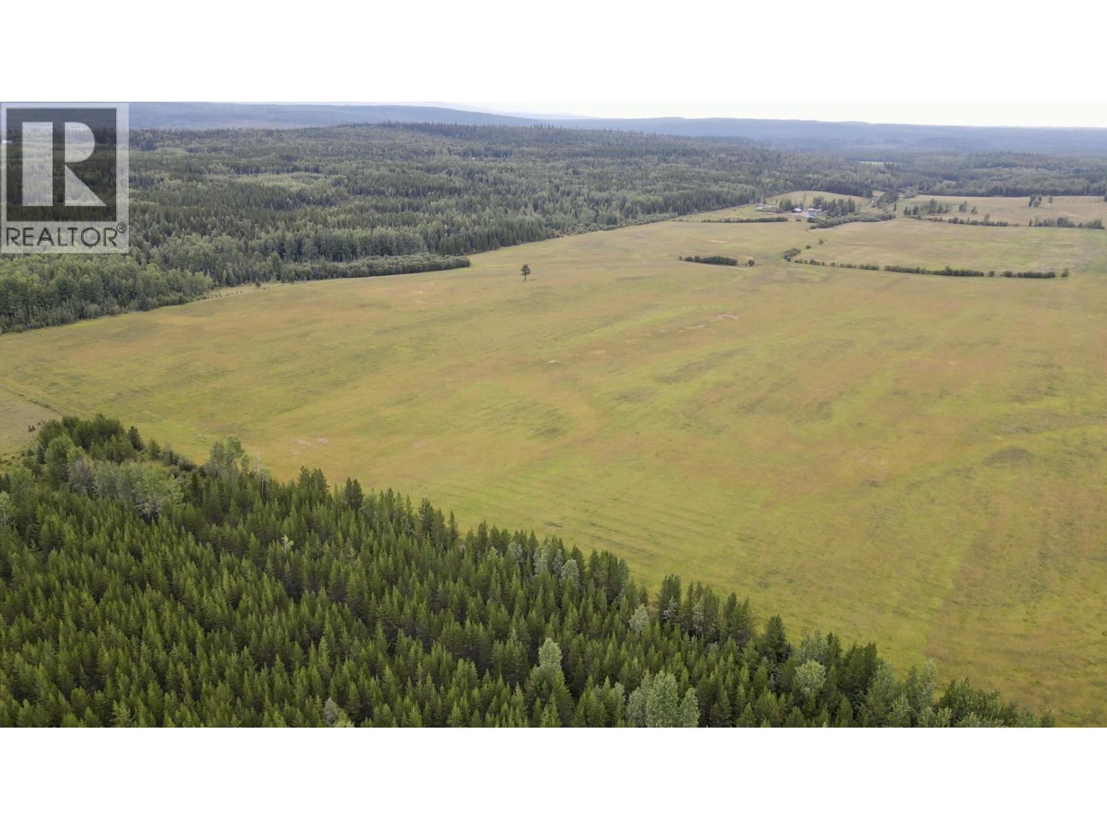 Photo 30 of 37 — 10495 MINCHIN ROAD · Prince George, BC