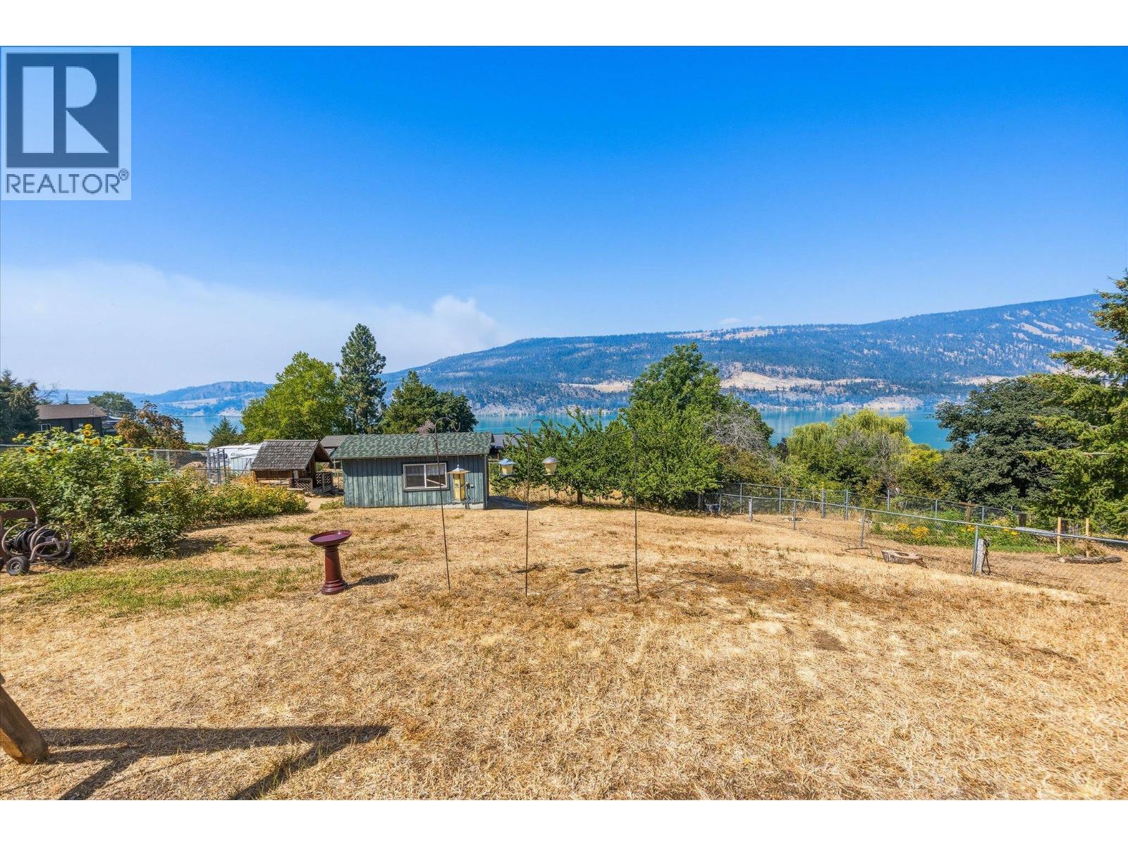 13890 Oyama Road, Lake Country