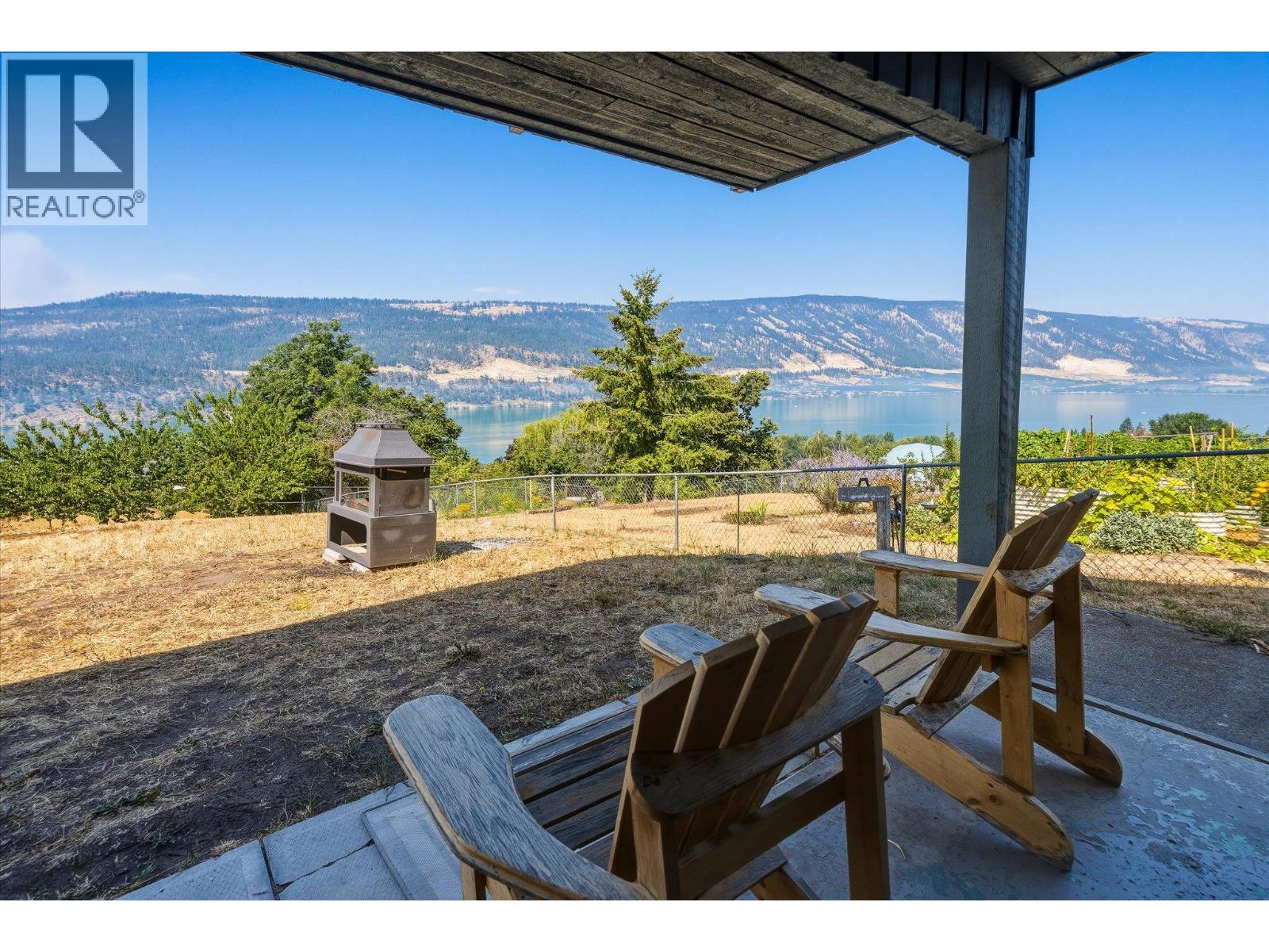 13890 Oyama Road, Lake Country