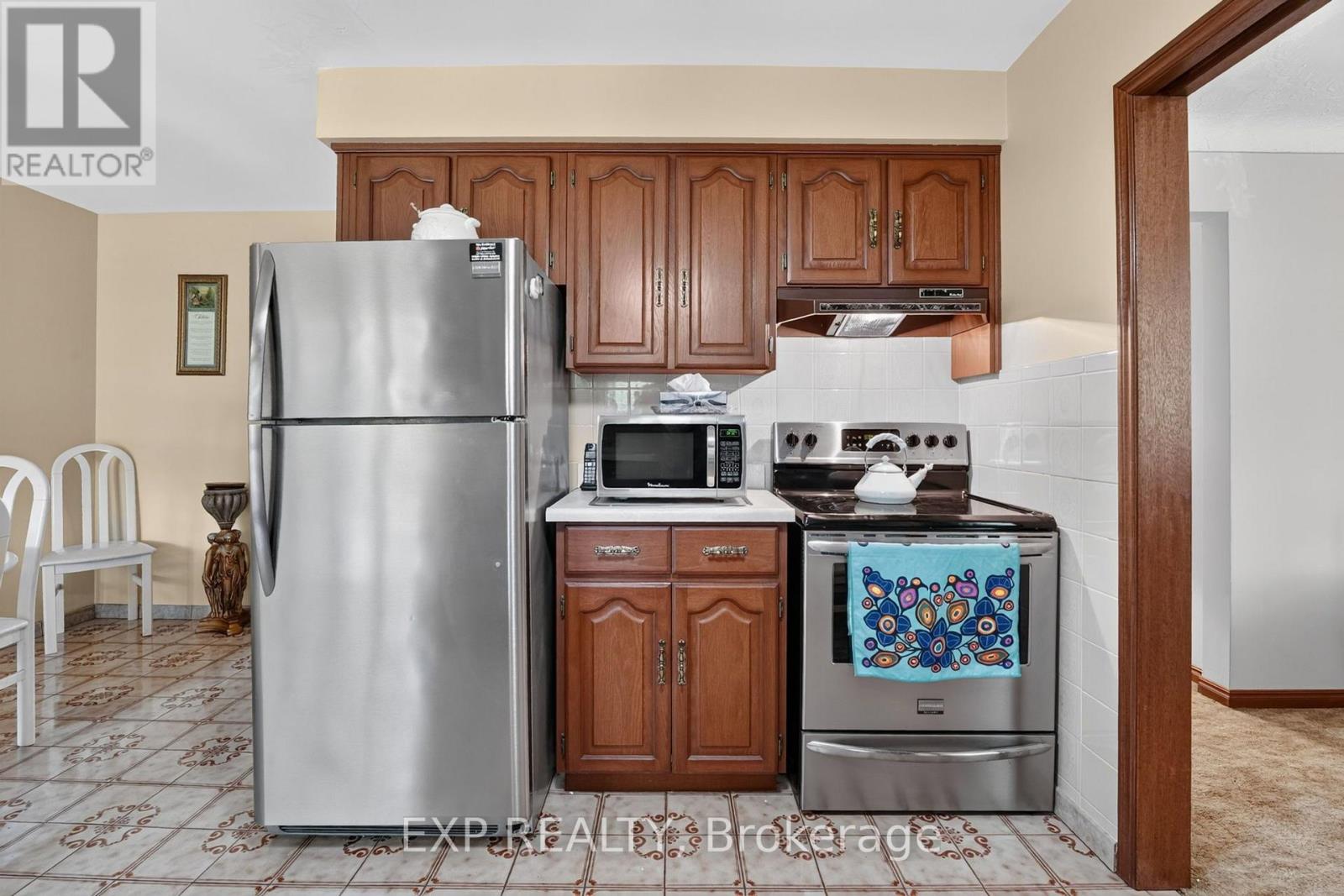 1370 POUND AVENUE - Image 14