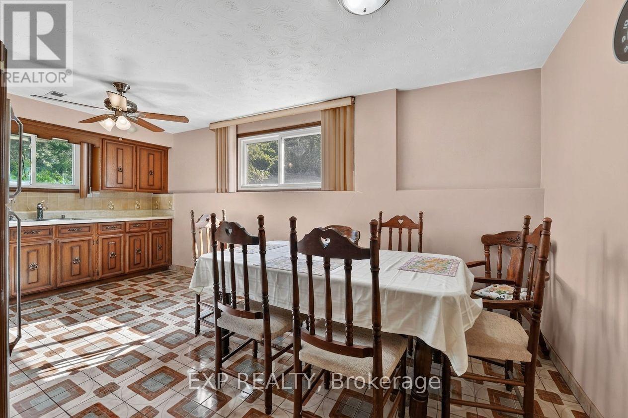1370 POUND AVENUE - Image 29