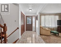 Living room - 1370 Pound Avenue, Fort Erie, ON L2A6A3 Photo 6