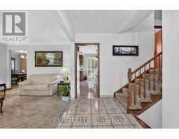 Primary Bedroom - 1370 Pound Avenue, Fort Erie, ON L2A6A3 Photo 7