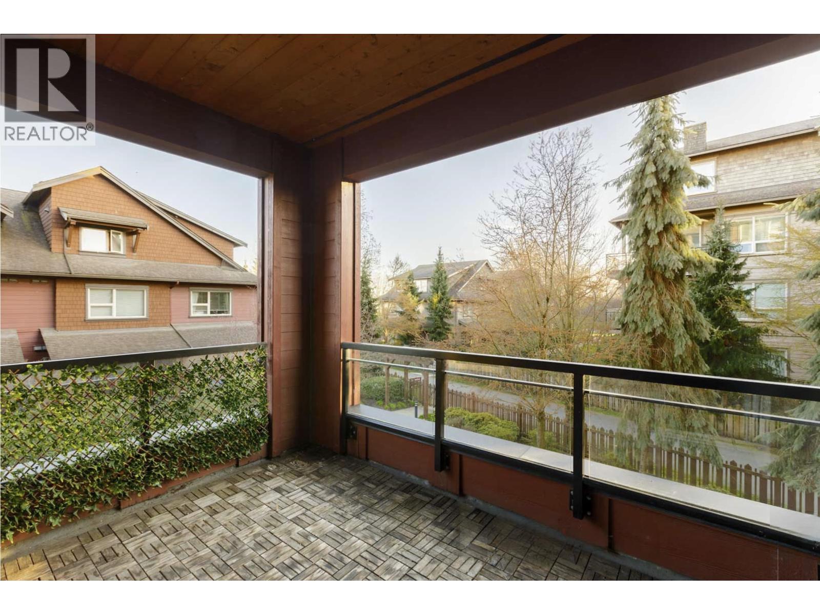 209 240 SALTER STREET, New Westminster