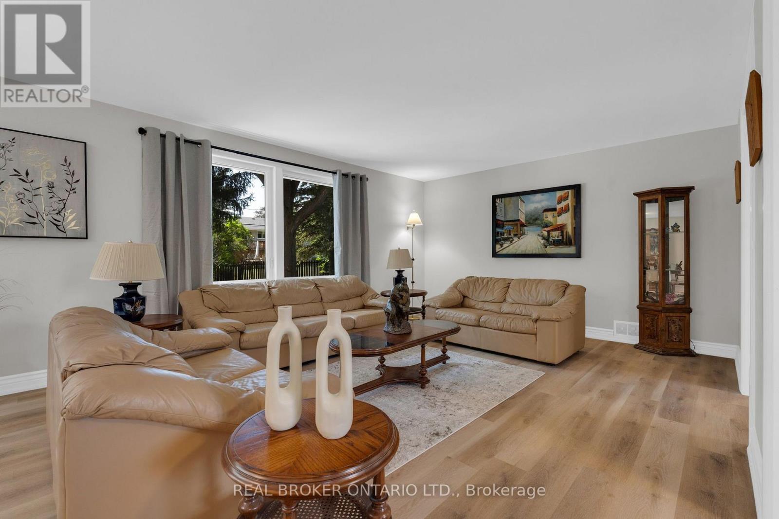 158 CHURCH STREET N - Image 12