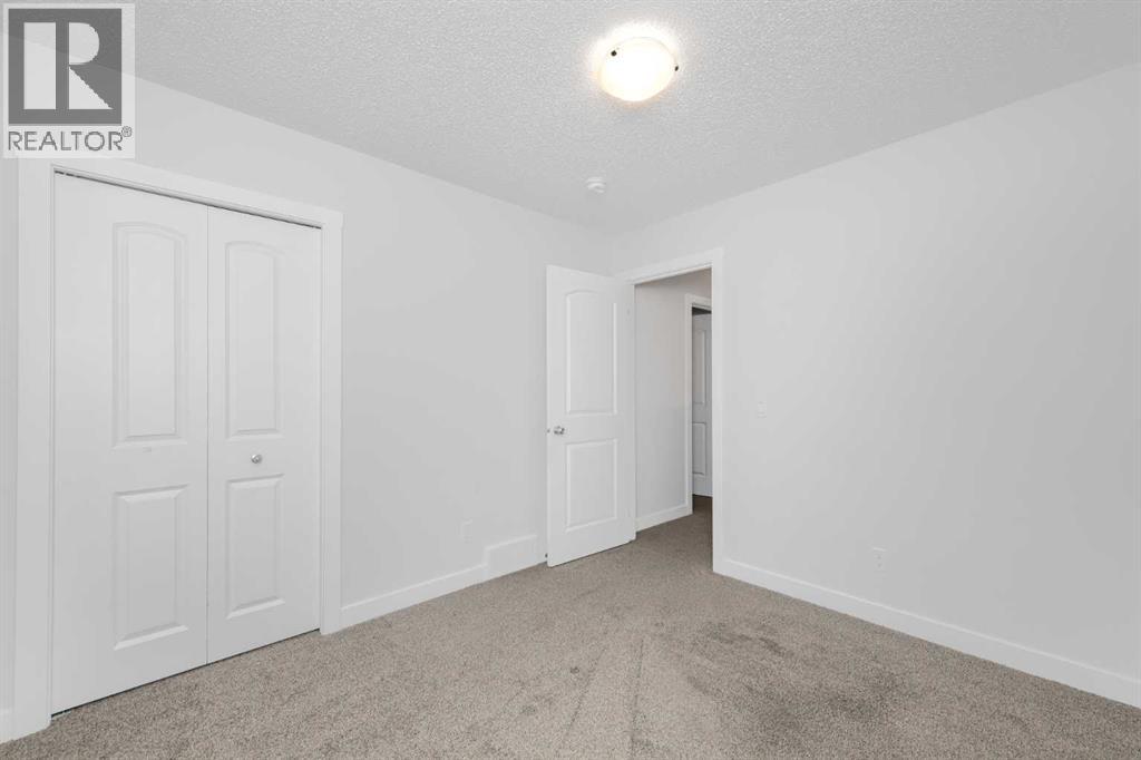 206 Legacy Glen Court SE - 16