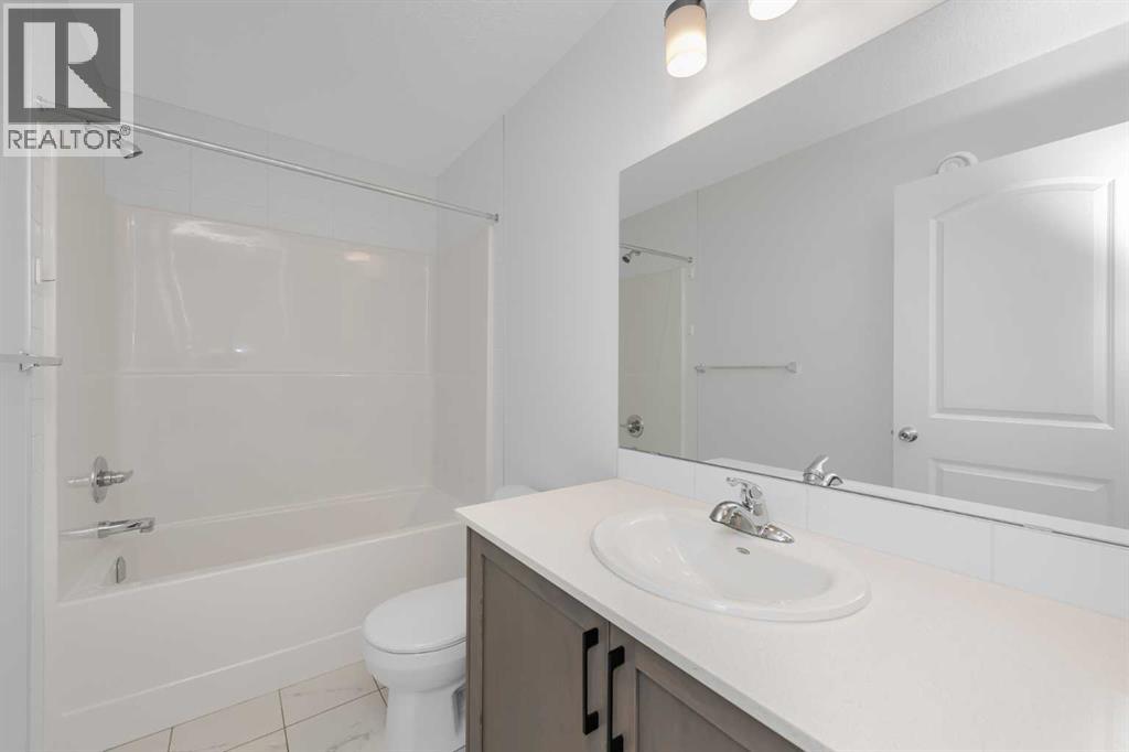 206 Legacy Glen Court SE - 19