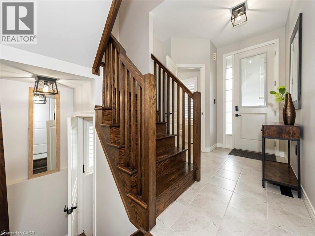 34 DODMAN Crescent - 20